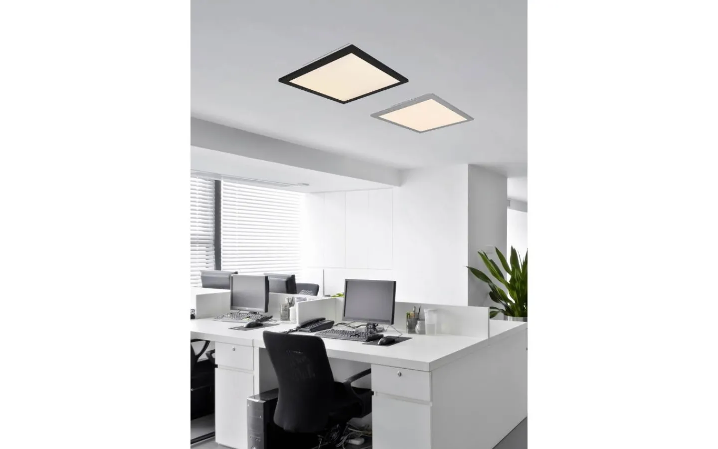 Plafonder < Reality Alpha Plafond LED 45x45cm mattsvart