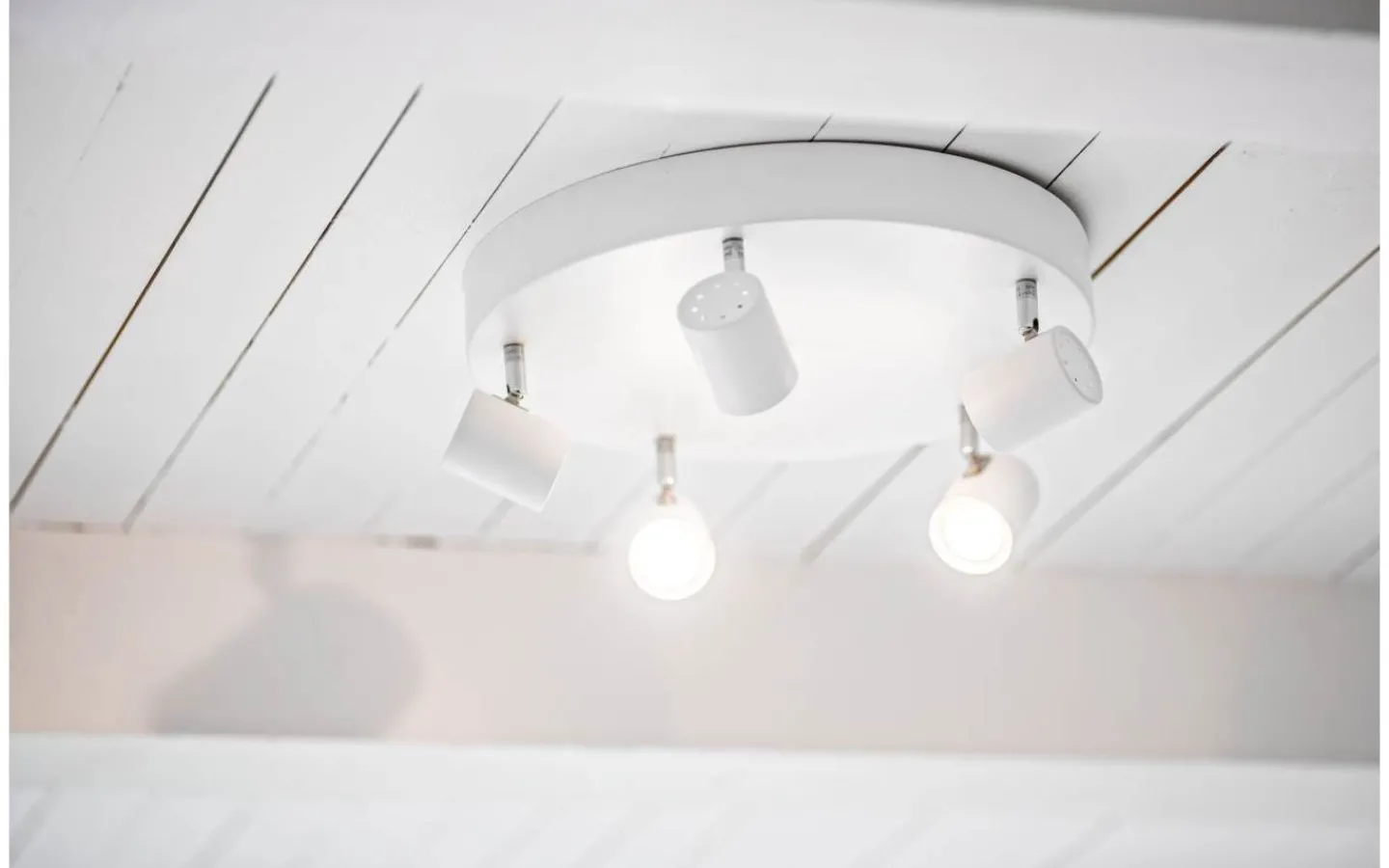 Hall & Trappa|Runda Takspotlights-Cottex Alpha XL Takspotlight 5L