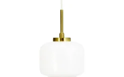 Fönsterlampor < Dyberg Larsen Arp D15 Fönsterlampa 15cm Opal/Mässing