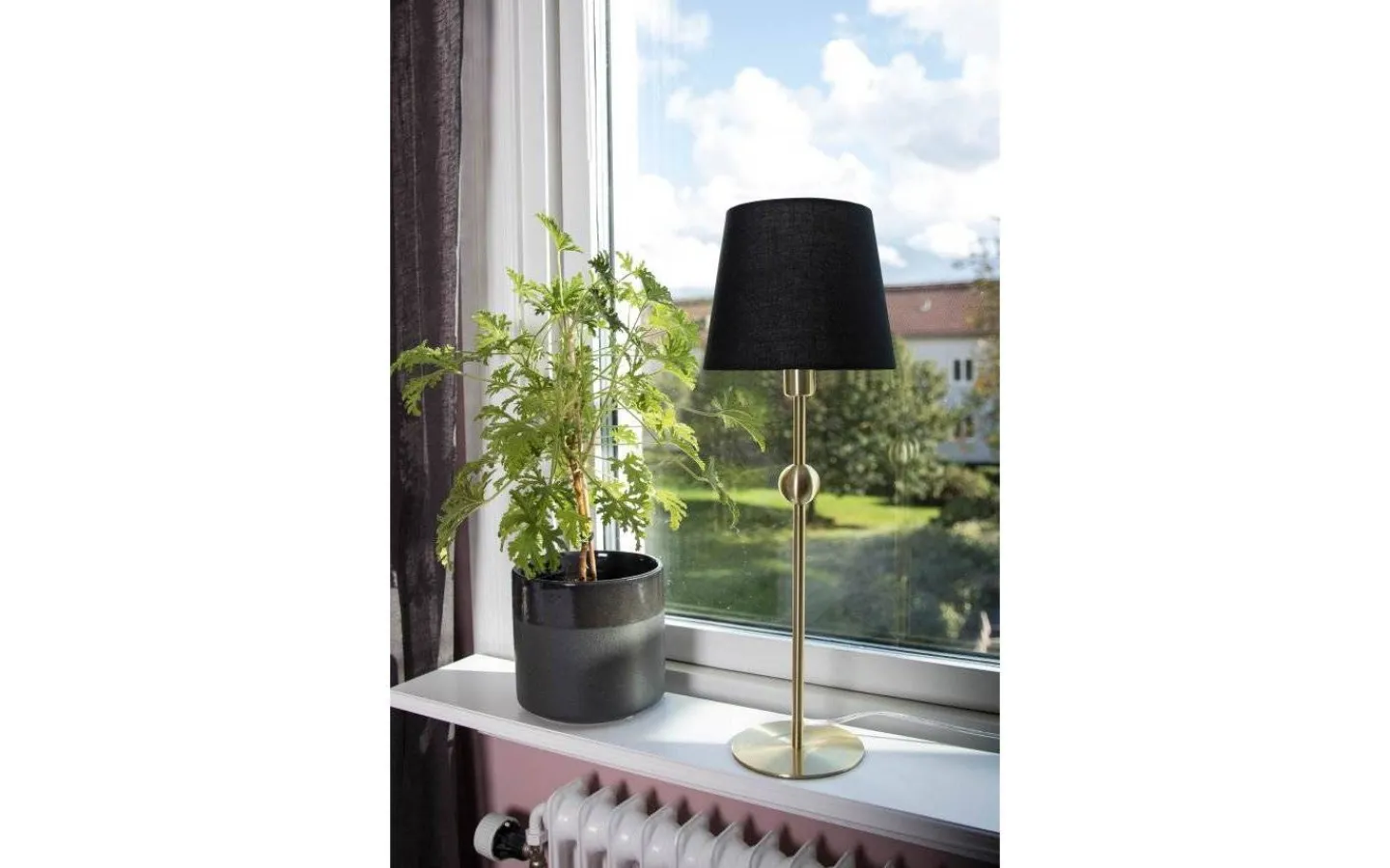 Vardagsrum|Lampfötter-Globen Lighting Astrid Lampfot 41cm E14 Borstad Mässing