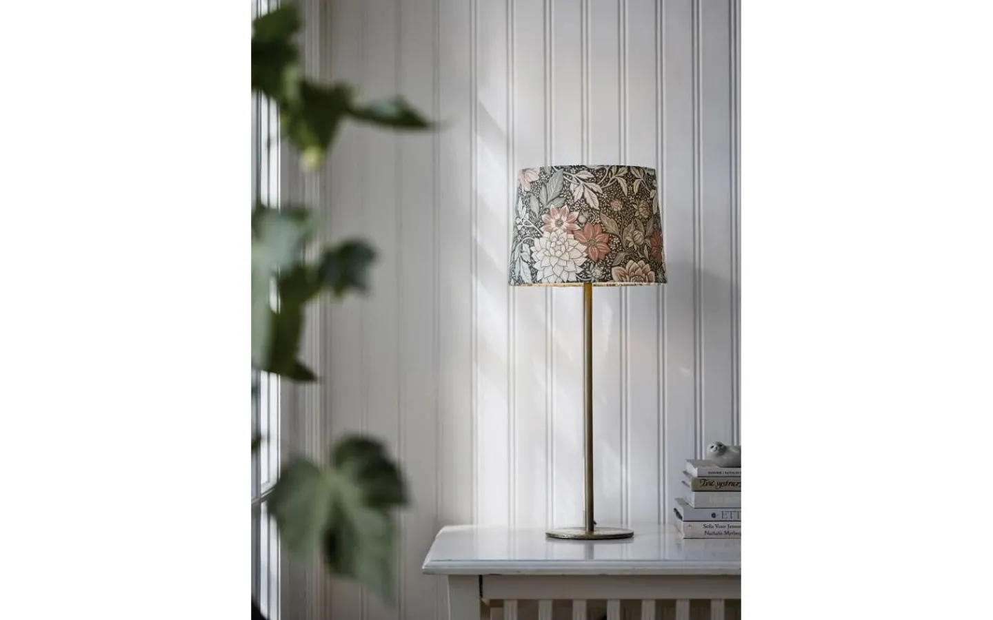 Bordslampor-PR Home Base Bordslampa 58cm Dahlia Grön