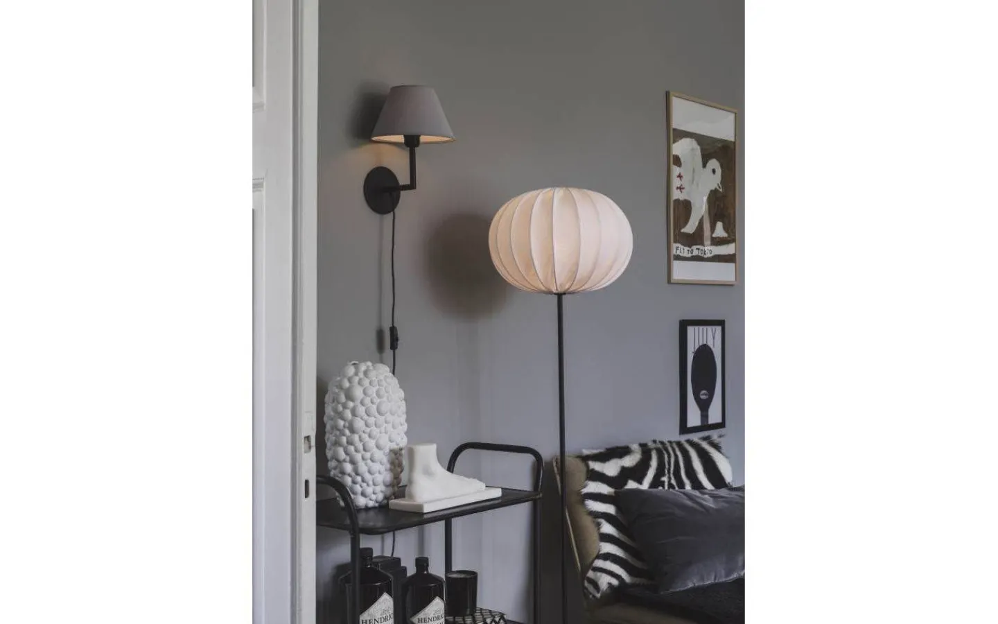 Hall & Trappa|Lampetter < PR Home Base Vägglampa Silver