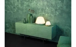 Bordslampor < Herstal Bloom Bordslampa 30cm Mässing/Opal
