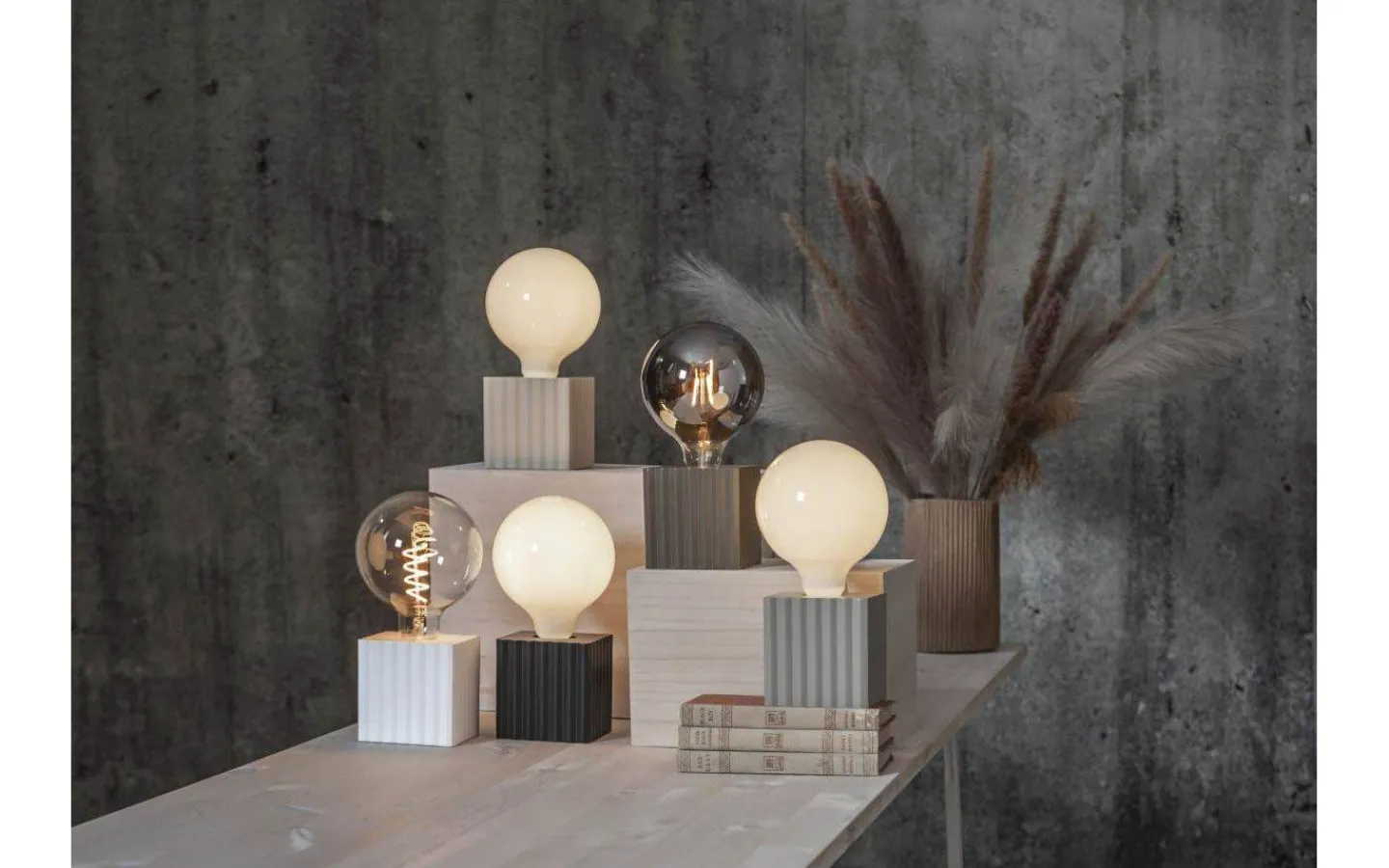 Bordslampor-Star Trading Box Bordslampa 10cm Vit