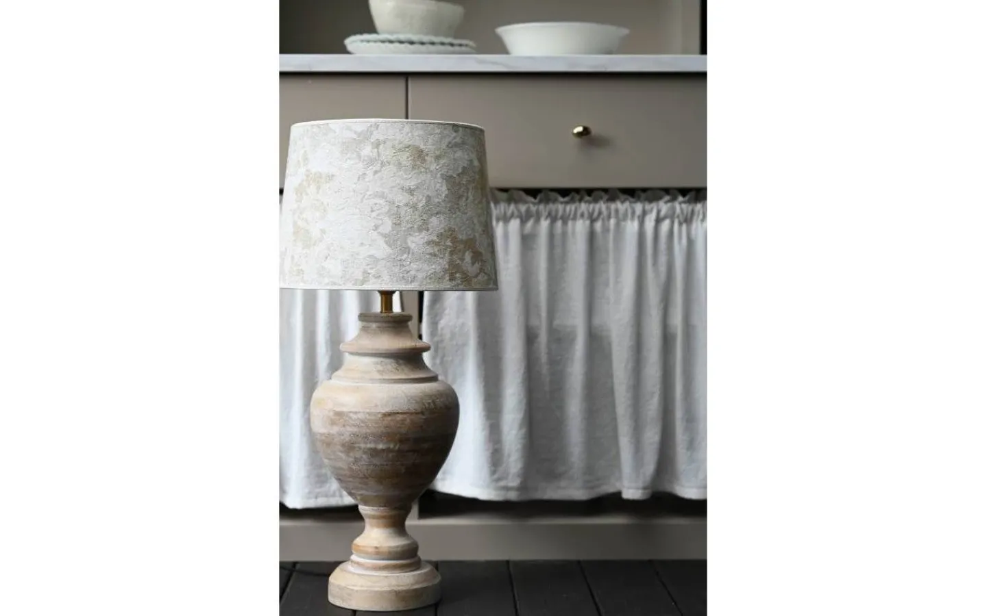 Lampfötter < Hallbergs Braxton Lampfot 54cm White Wash