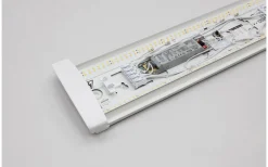 Led-Armaturer-Malmbergs Breda LED-Armatur 60cm 2500lm 20W 3000/4000K IP44 D-Märkt