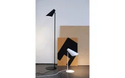 Skrivbordslampor < Dyberg Larsen Cale Skrivbordslampa 50cm Vit