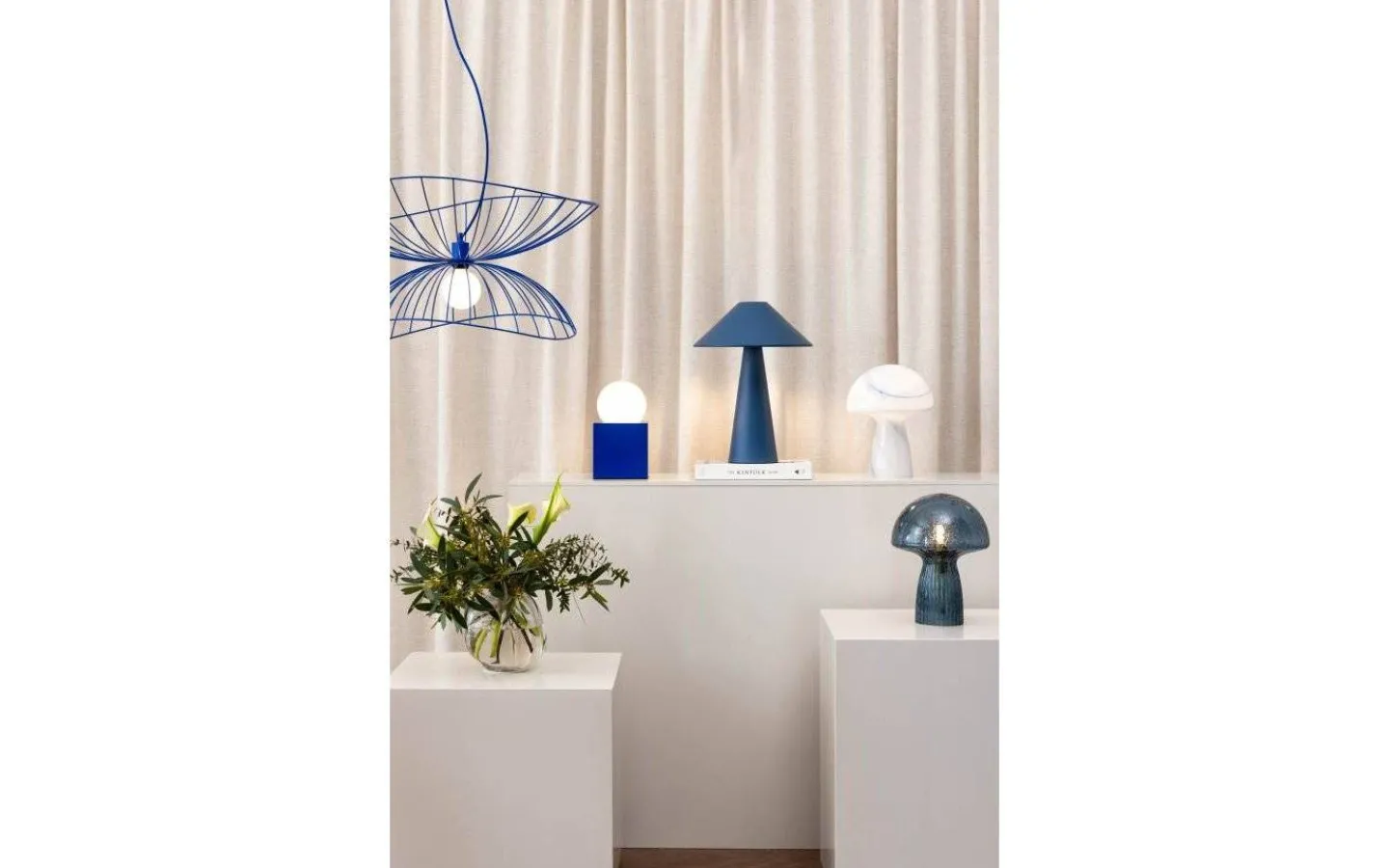 Bordslampor-Globen Lighting Cannes Bordslampa 40cm Blå