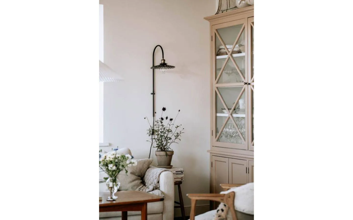 Lampetter-Globen Lighting Cobbler Vägglampa 75cm Rök