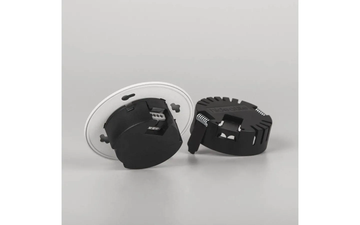 230V Led Spotlights < Hidealite Comfort Smart ISO Spotlight 2700K 6W Vit IP44