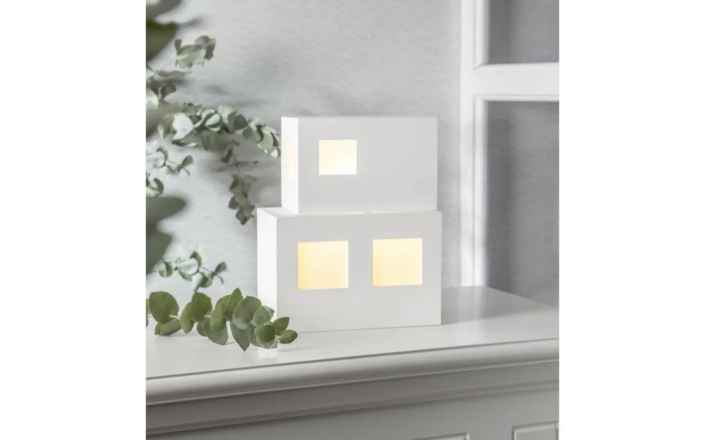 Bordslampor < Star Trading Cube Bordslampa E14 25cm Vit