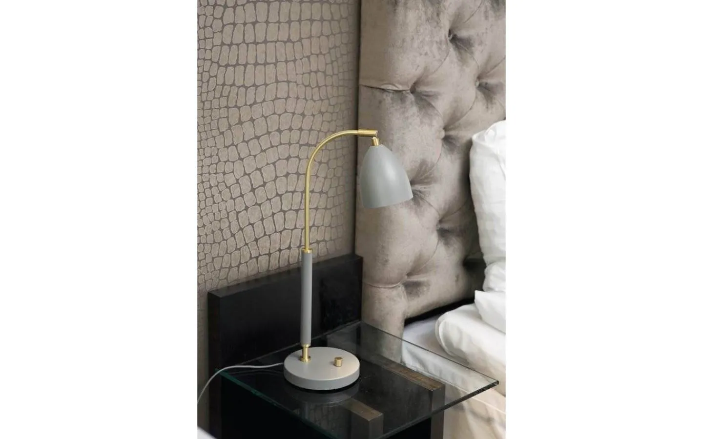 Sovrum|Skrivbordslampor < Belid Deluxe Bordslampa 51cm LED GU5,3 Grå/Mässing
