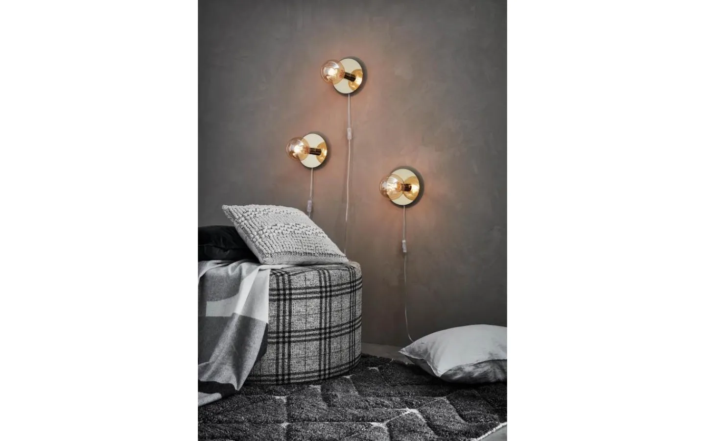 Lampetter < Markslojd Disc Vägglampa Mässing