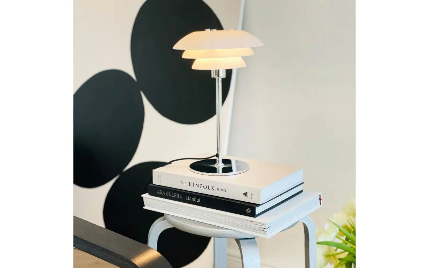 Bordslampor < Dyberg Larsen DL20 Bordslampa 30cm Opal/Krom