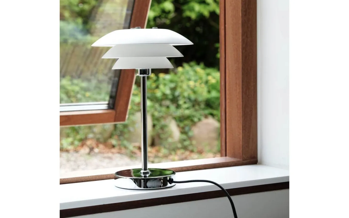 Bordslampor-Dyberg Larsen DL20 Bordslampa 30cm Vit/Krom