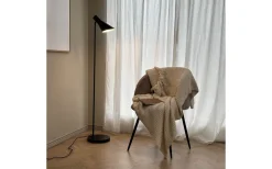 Golvläslampor-Dyberg Larsen DL12 Golvlampa 139cm Svart