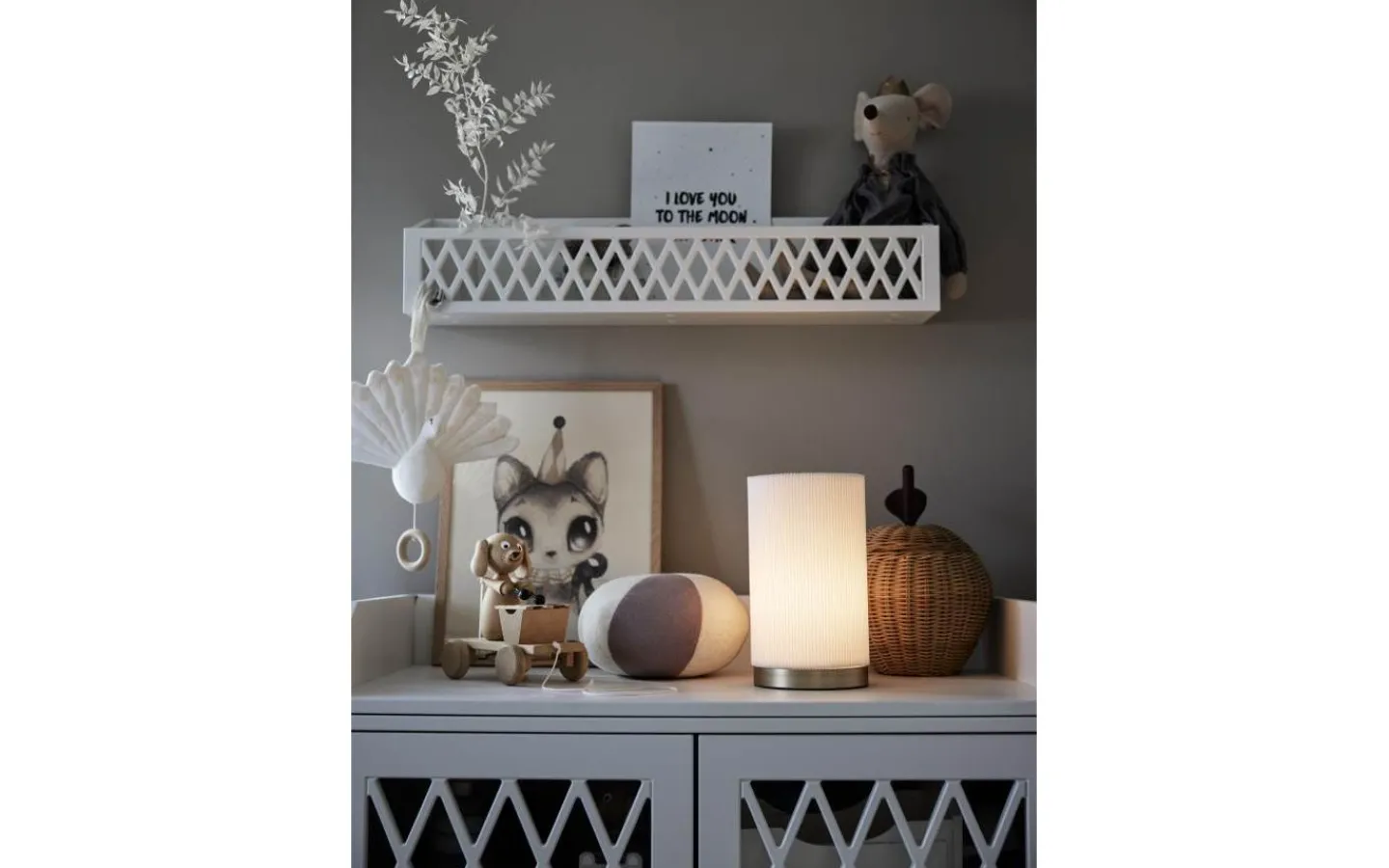 Barnrum|Bordslampor < PR Home Dora Bordslampa 25cm Vit