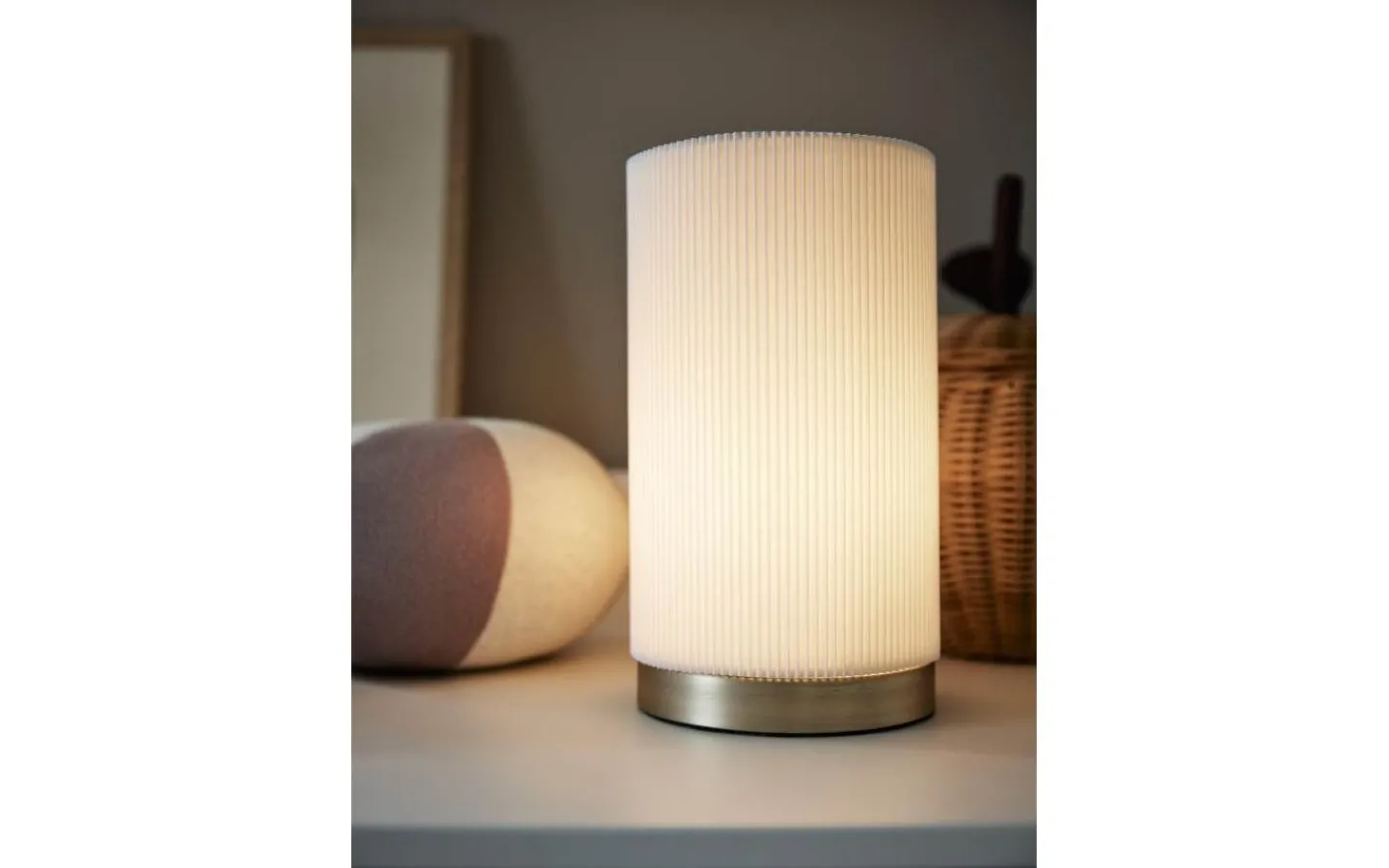 Barnrum|Bordslampor < PR Home Dora Bordslampa 25cm Vit