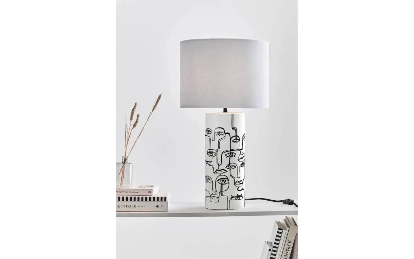 Vardagsrum|Sovrum-Markslojd Family Bordslampa 62cm Vit/Svart
