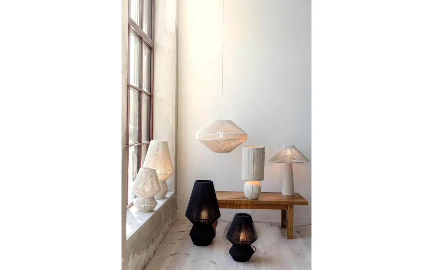 Bordslampor < Markslojd Favoro Bordslampa Beige 50cm