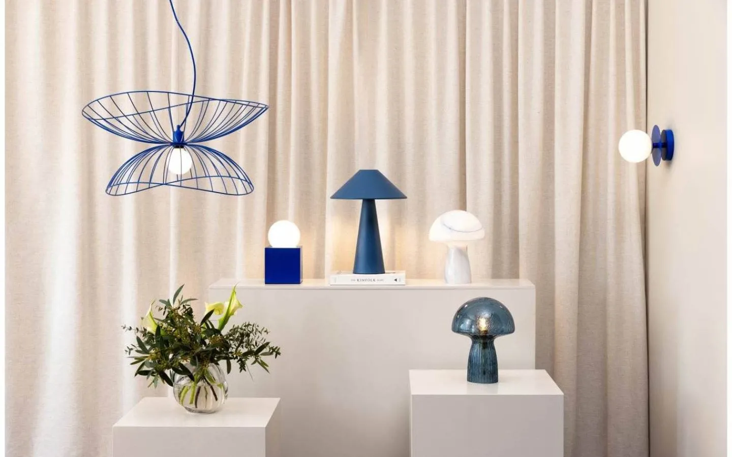 Bordslampor < Globen Lighting Fungo Bordslampa 30cm Special Edition Blå