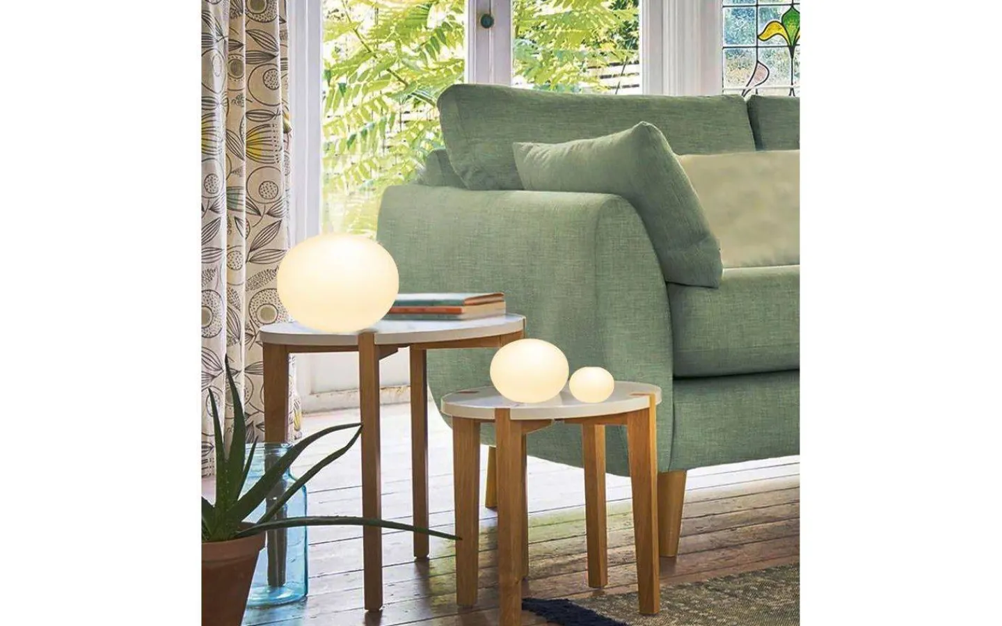 Vardagsrum|Bordslampor-Aneta Globus Bordslampa 24cm Opalglas
