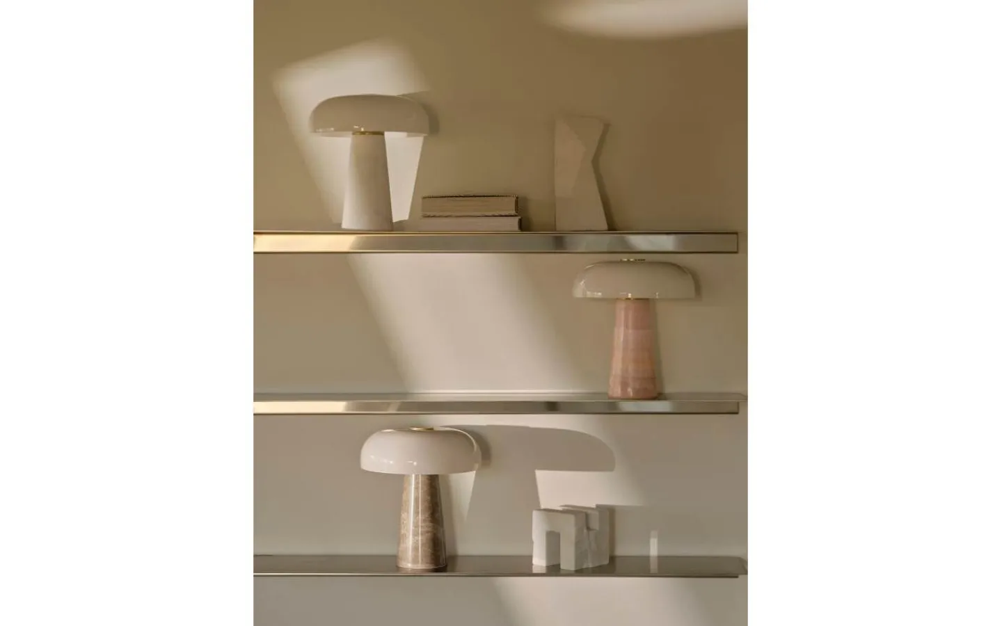 Bordslampor < Design for the people Glossy Mini Bordslampa 24cm Vit