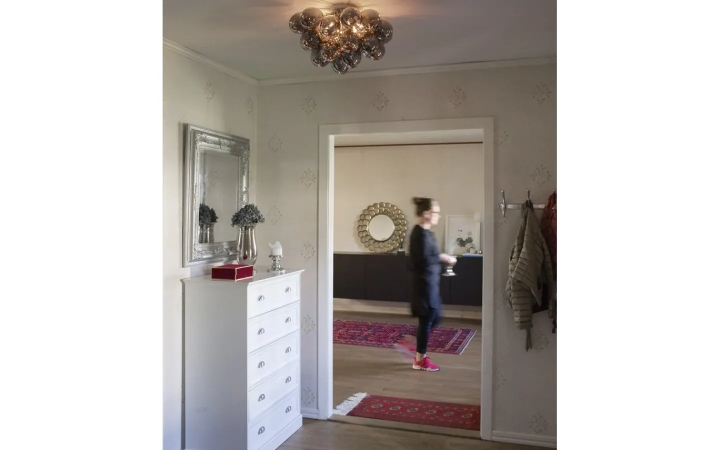 Hall & Trappa|Sovrum < By Rydens Gross Plafond 50cm Rökgrå