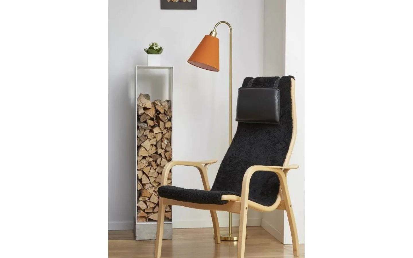 Klassiska Golvlampor|Golvfötter < ArmaturHantverk Haga Golvfot 1L 140cm Mässing