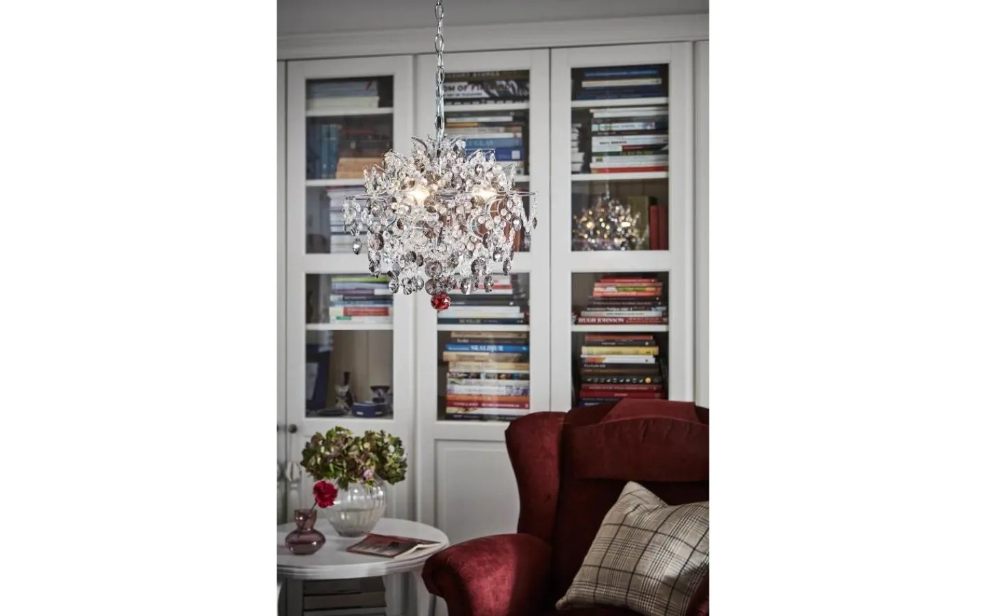 Kristallkronor < Markslojd Hidden Gem Kristallkrona 40cm 3L Krom/Klar/Rökfärgad