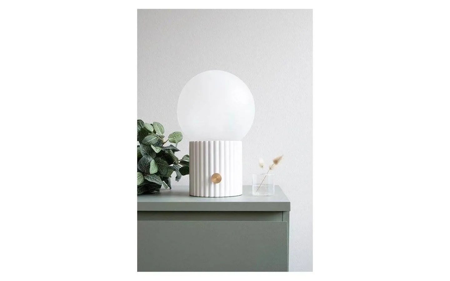 Vardagsrum|Sovrum < Globen Lighting Hubble Bordslampa 24cm Vit