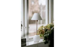 Bordslampor < Globen Lighting Iris Bordslampa 51cm Vit