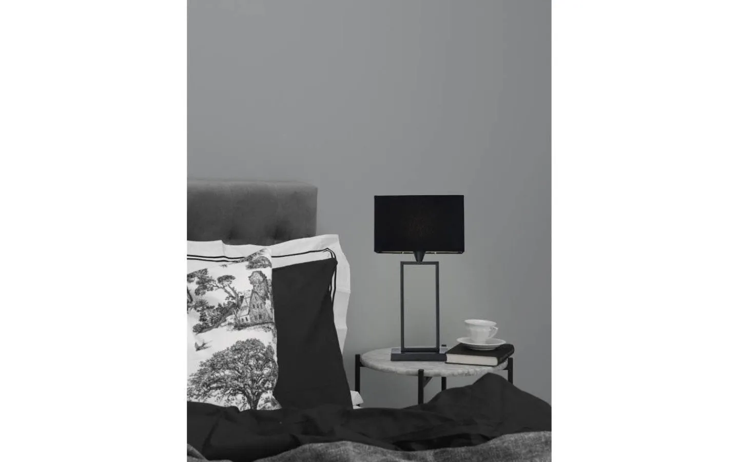 Vardagsrum|Sovrum < Cottex Kensington Bordslampa 51cm Svart/Svart