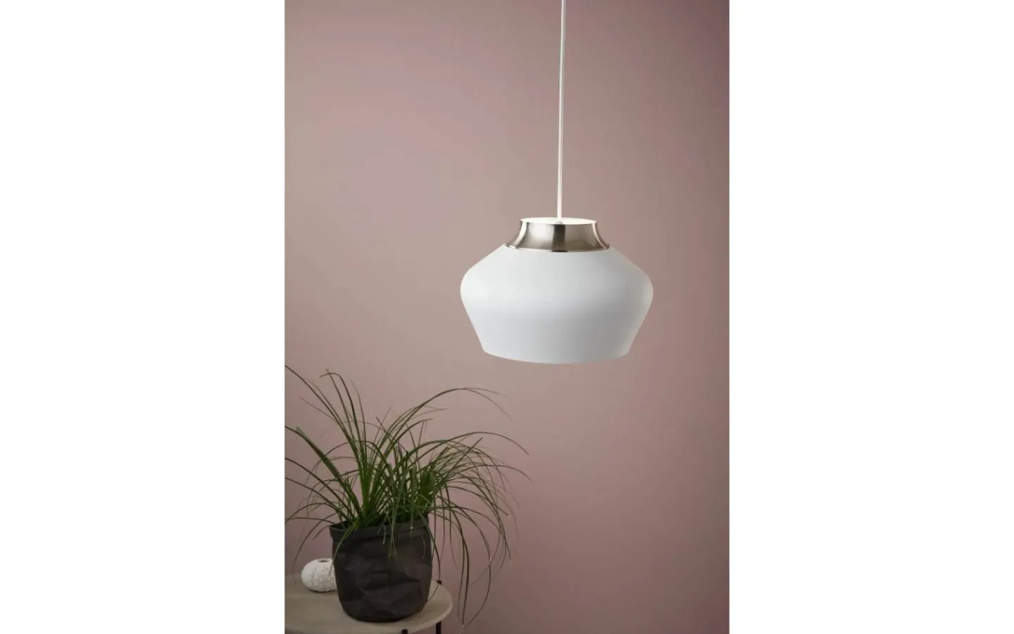 Kök & Matplats < Markslojd Kom Taklampa 31 Vit/Stål
