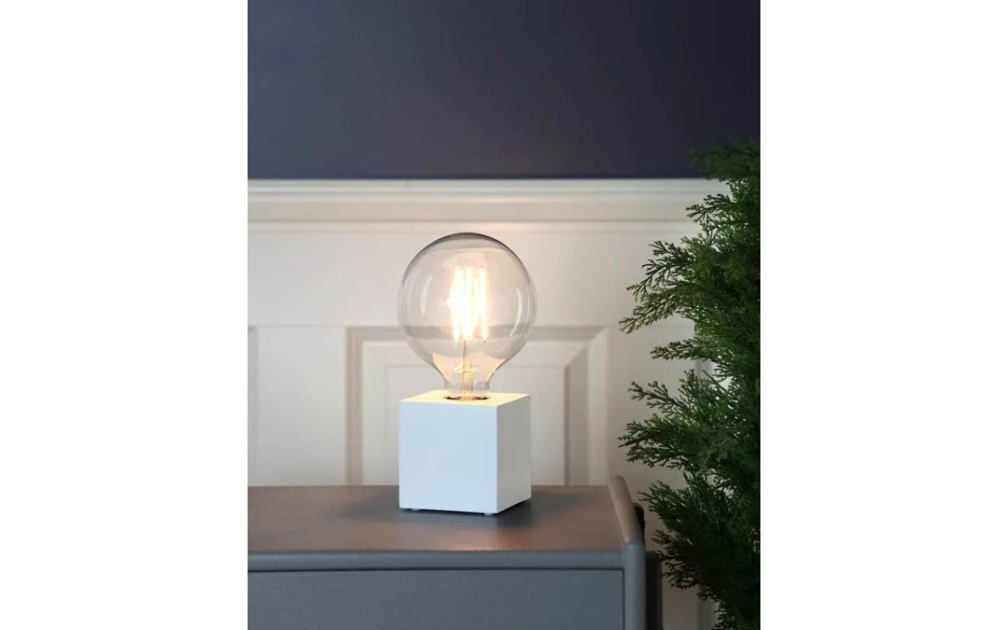 Vardagsrum|Bordslampor-Star Trading Kub Bordslampa E27 9cm Vit
