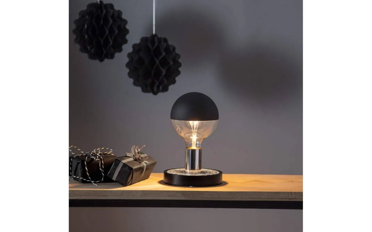 Vardagsrum|Bordslampor < Star Trading Magic Bordslampa E27 9cm Krom/Svart