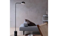 Golvlampor|Golvläslampor < Dyberg Larsen Marble Golvlampa 145cm Marmorfot Svart