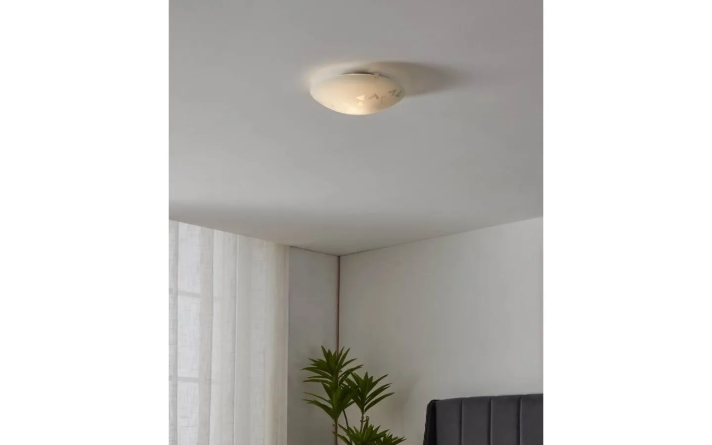 Plafonder < Eglo Mars Plafond Triangel 25cm Vit