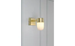 Badrumslampor Vägg < Markslojd Menton Vägglampa 12cm Mässing/Opal IP44