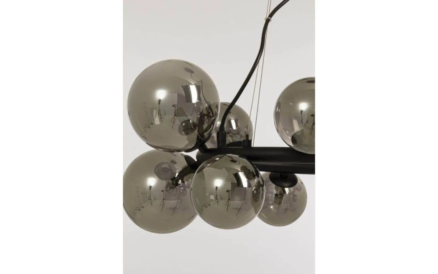 Vardagsrum|Stora Taklampor Ø50-69 Cm-Aneta Molekyl Taklampa 50cm 10L Svart/Rök