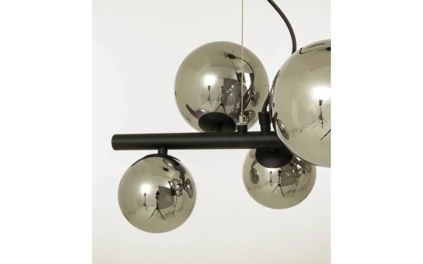 Avlånga Taklampor < Aneta Molekyl Taklampa 58cm 7L Svart/Rök