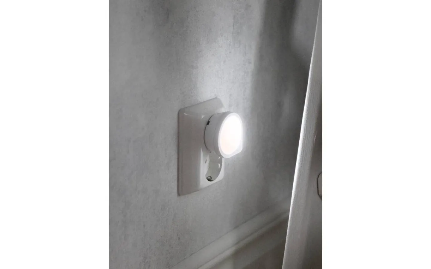 Nattlampor-Star Trading Nattlampa LED Functional 4lm 0,3W Varmvit