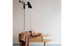 Läslampor < Dyberg Larsen Noa Vägglampa Svart med Vikarm