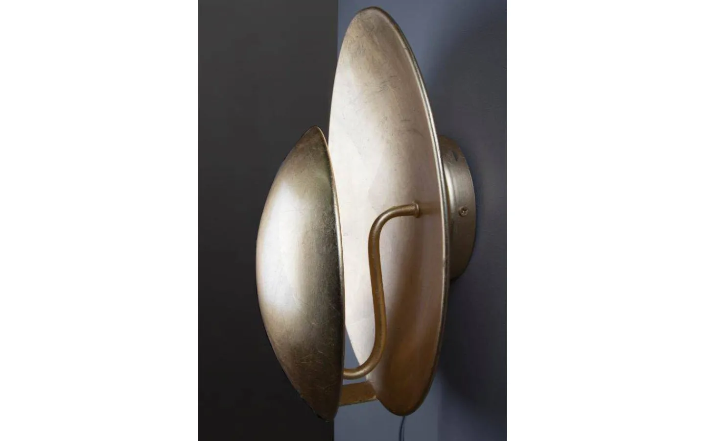 Vardagsrum|Hall & Trappa < Globen Lighting Orbit Vägglampa Guld