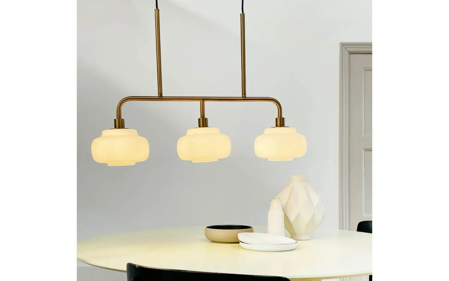Avlånga Taklampor-Dyberg Larsen Ossett Taklampa 80cm Opal/Brons