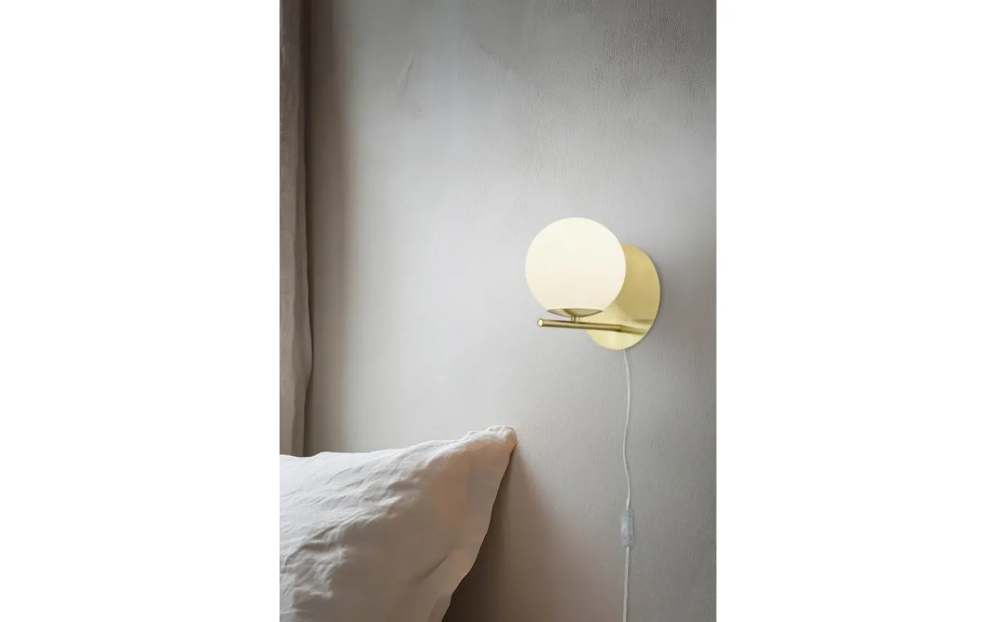 Lampetter < Trio Lighting Pure Vägglampa E14 matt mässing