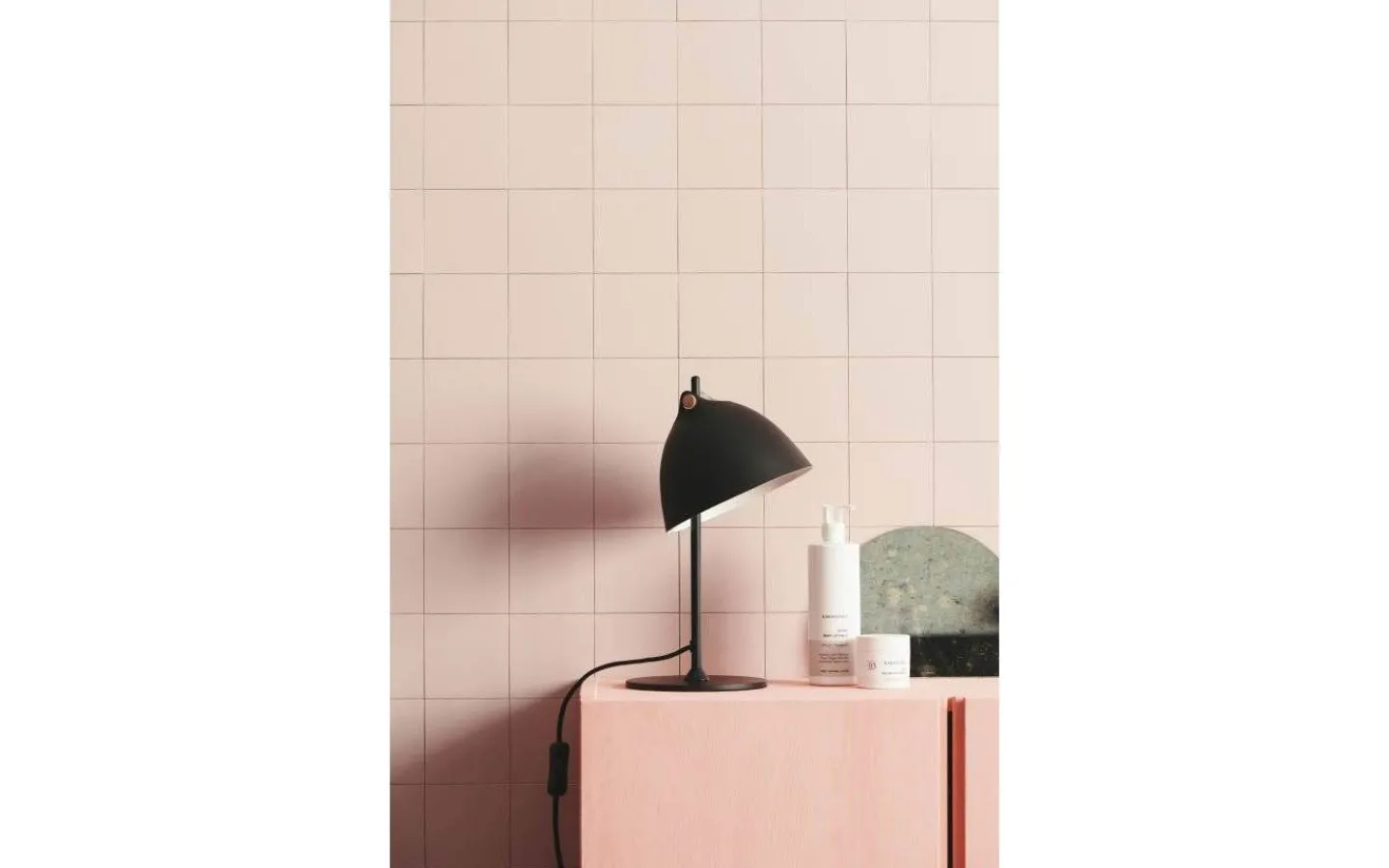 Bordslampor < Halo Design Århus Bordslampa 35cm Svart/Trä