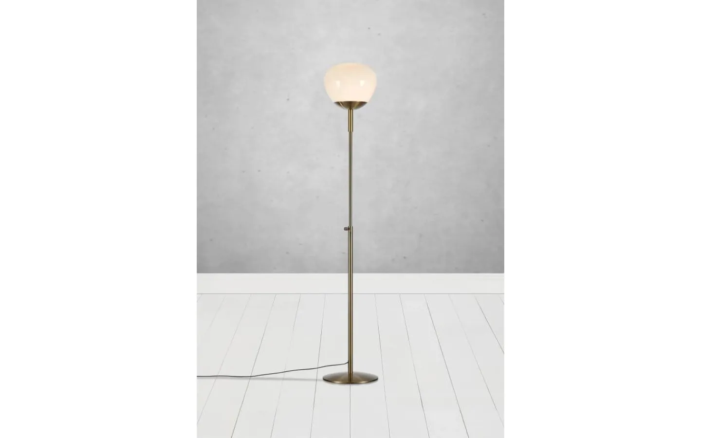 Golvlampor-Markslojd Rise Golvlampa 150cm Antik