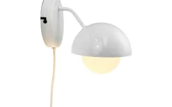 Läslampor-Dyberg Larsen Rose Vägglampa Vit