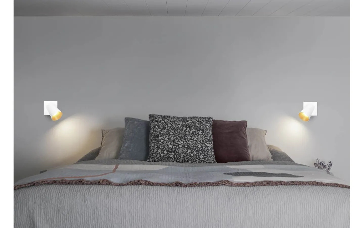 Läslampor < Trio Lighting Sharp Spotlight GU10 matt vit/guld